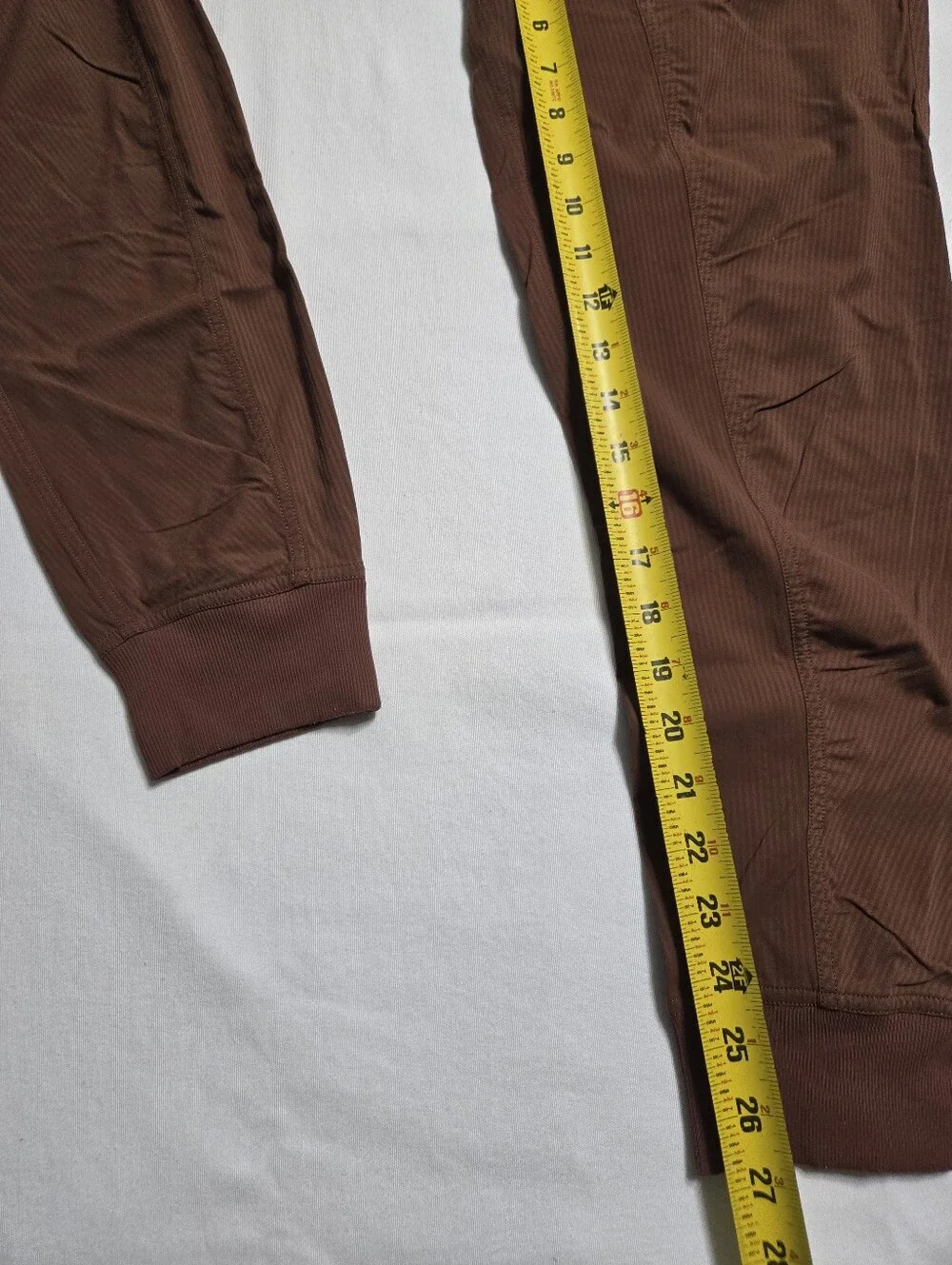 Lululemon Women's Dance Studio Mid-Rise Jogger Roasted Brown Swift sz 6